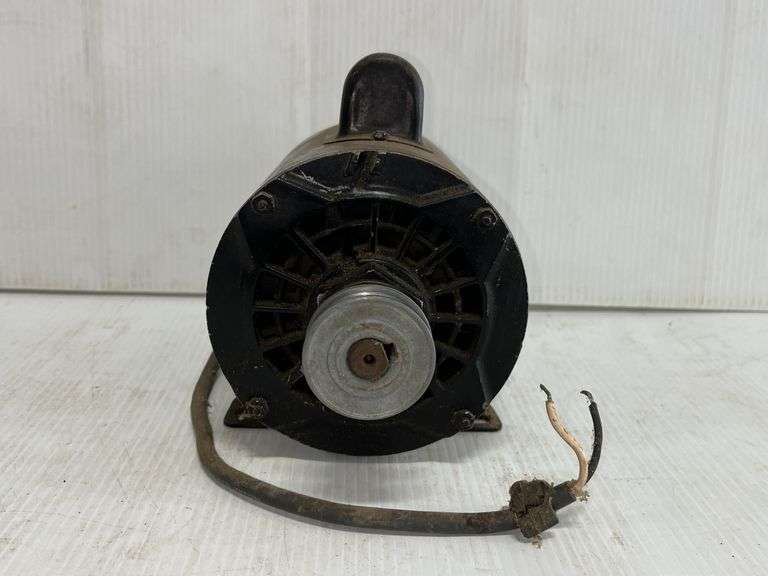 Wagner electric motor, 1/2 HP 3450 RPM, used Albrecht Auction Service