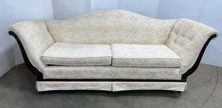 Old couch, Sabatini, 84"L x 34"D x 18"H to seat, leg appears to be damaged
