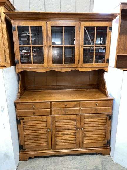 Ethan Allen hardwood two-piece dining buffet and hutch, 48"W x 18"D x 71"H