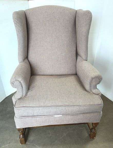Marlow Furniture arm chair with wooden legs, seat- 28"W x 19"H