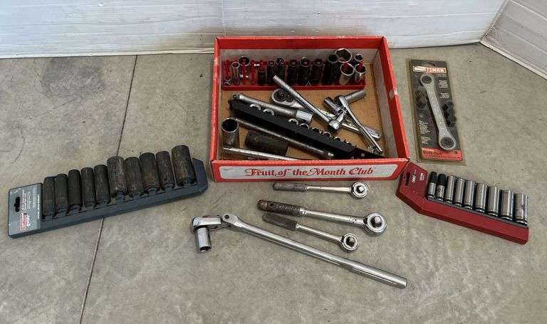 Used Ratchets (8) Ratchets, many sockets of all sizes and brands, socket racks to ...