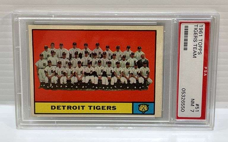 1961 Topps #51 Detroit Tigers Team Card