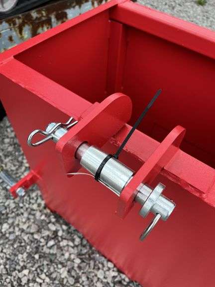 3-Point hitch ballast box, 800 lb. capacity, 2" quick hitch receiver, 3 ...