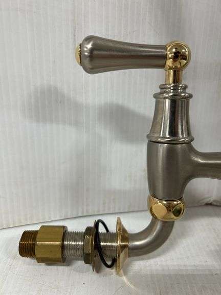 Kitchen sink faucet, used - Albrecht Auction Service