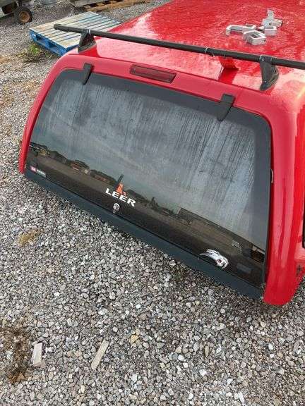 Ford short box topper, Leer side vents, ladder rack with tie-down ...