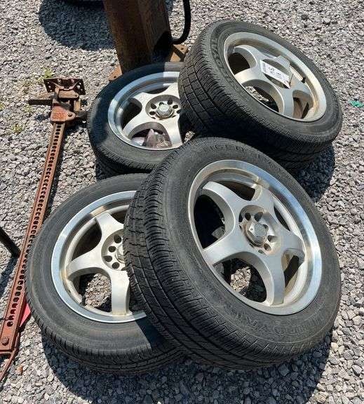 Multi-bolt pattern tires with rings, lug nuts, and locking tool, 16