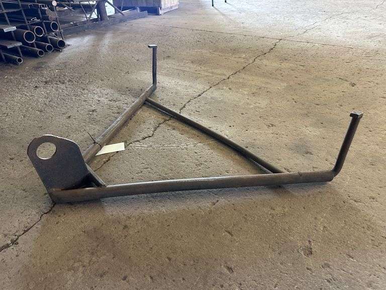 Material Lifting Rig (48" long).  NOTE:  The Owner Reserves the Use of this Item Through the Last Day of Checkout.  The buyer will be notified when it is available for pick up.