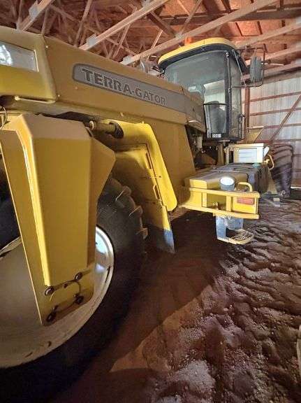2008 Terragator 9203, (4490 Hours), C-13 CAT Engine with Raven Viper Pro Controller, Auto Steer, Good Rubber, Includes Maintenance Records