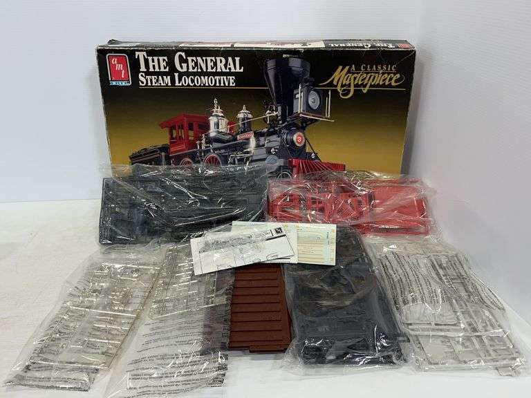 Complete 1992 AMT/ERTL large scale steam locomotive, 25