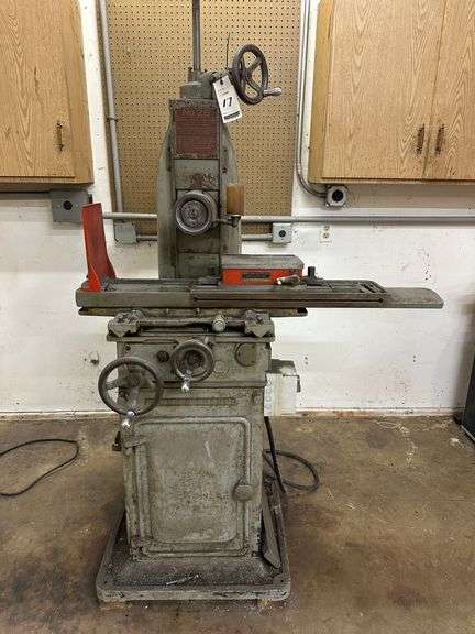 Browne & Sharpe Model No. 2B Surface Grinder with Brown & Sharpe Magnetic Chuck, 220 volt, 3-phase