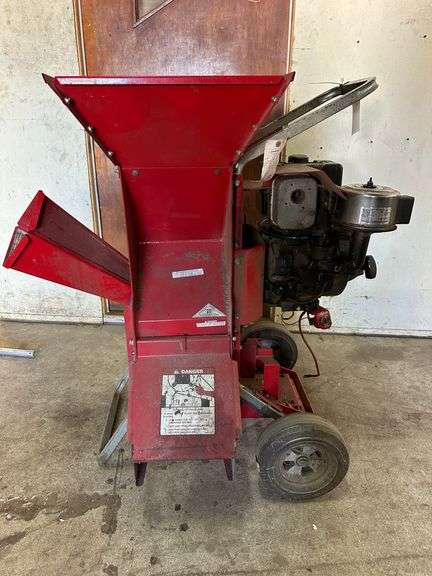 Troy Bilt "Super Tomahawk" Chipper Shredder, 8 hp Briggs & Stratton Engine, Electric Start, No Battery