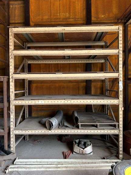 Pallet Rack (10' high x 8' wide x 42" deep)