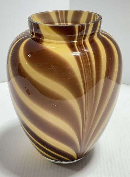 Murano style tiger stripe blown glass vase, large mid-century modern, intense brown colors, heavy, excellent quality, 5 1/2"W x 8"H, no chips, excellent