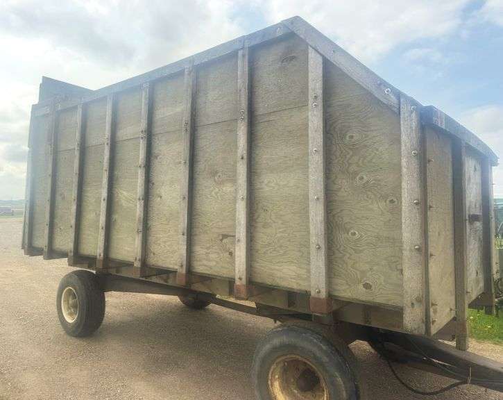 8' x 16' Dump Wagon on Kory 12-Ton Running Gear, Front End has Some Play, but Decent Wagon, Not Beat Up, NOTE:  No Sunday Pick-Up