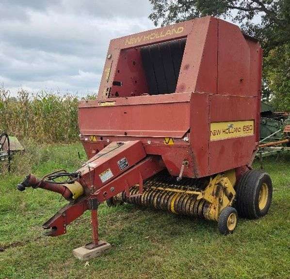 This item Selling ABSOLUTE! ~~~ New Holland 650 Round Baler, Good Belts, Auto Tie, New Tires 2 Years Ago, Filled with Twine