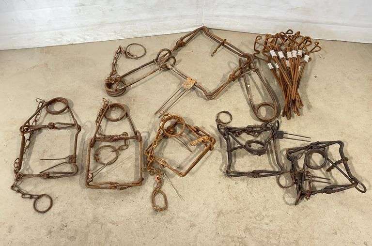 (6) Conibear traps; (6) Trap sets, H-style; (5) 110-Traps, Conibear; (1 ...