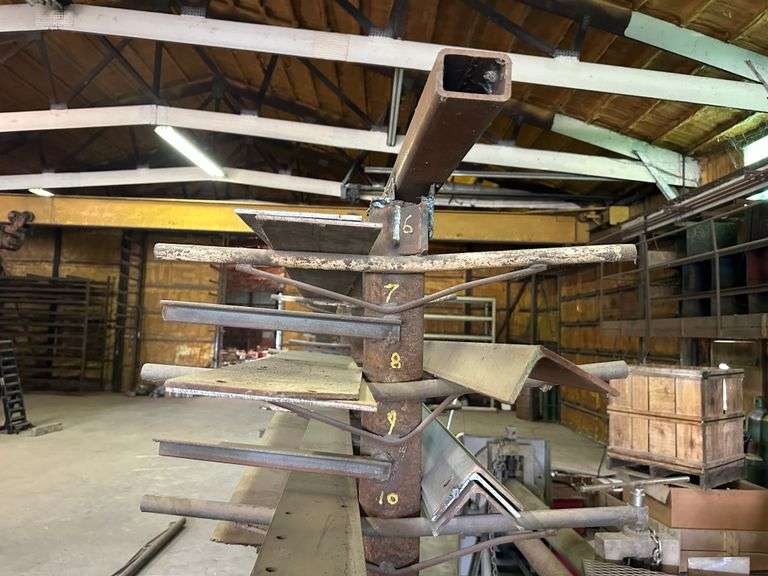 Material Rack (190