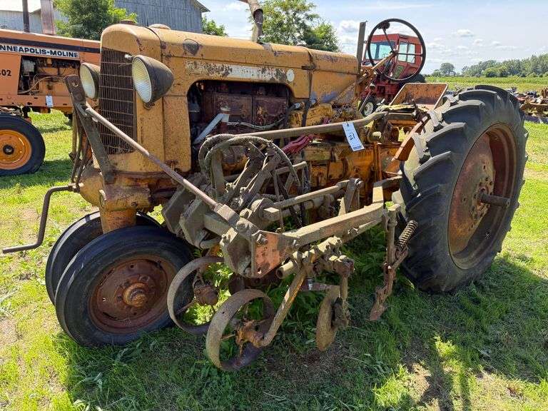 1948 Minneapolis Moline R n.f. Tractor with Cultivator, Ser. No. 0015001094, Rear Hydraulic Outlet, PTO, 11.2-34 Rears (one holding air), Not Running