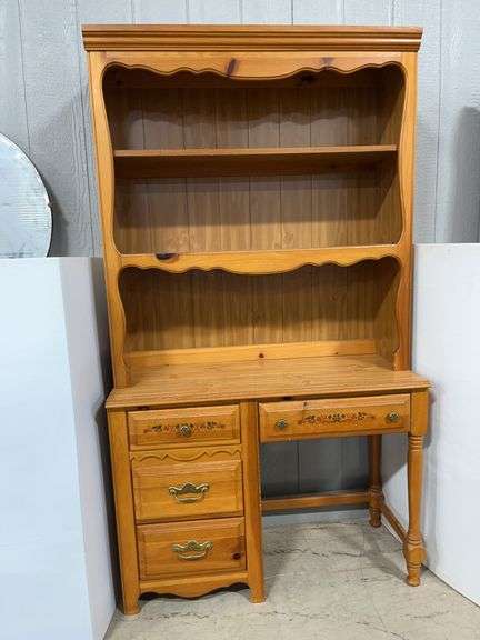 Broyhill wooden desk with hutch, overall- 42"W x 18"D x 75"H, has rubs and wear