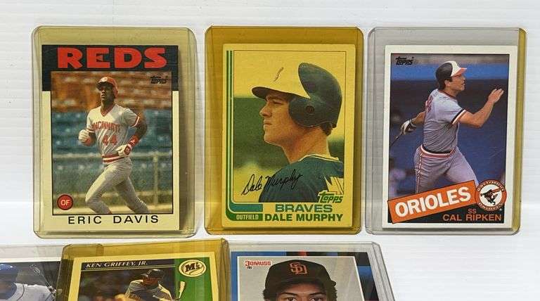 (10) Assorted older baseball rookie and star cards, include: Bagwell, 3 ...