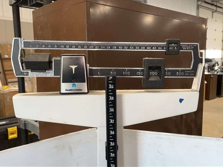 Health-O-Meter weight scale, shows wear - Albrecht Auction Service