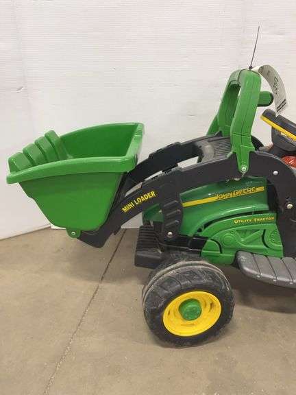 John Deere powered ride-on mini loader and backhoe with battery charger ...