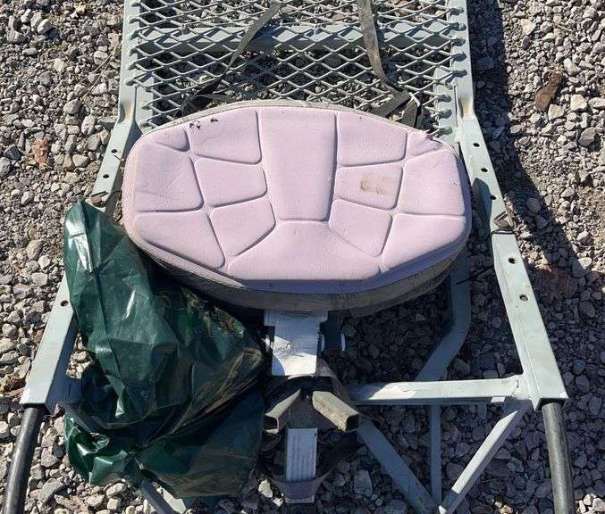 Internet Safety Tree Hawk Tree Stand with Safety Harness and Extra Strap - Albrecht Auction ...