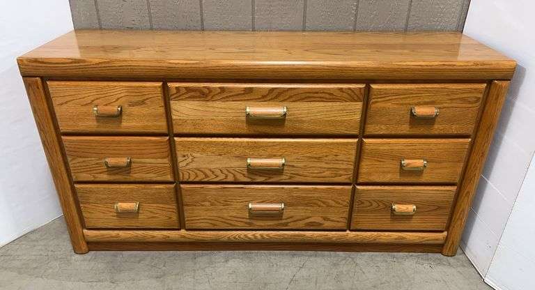 Woodgrain (9) Drawer Dresser