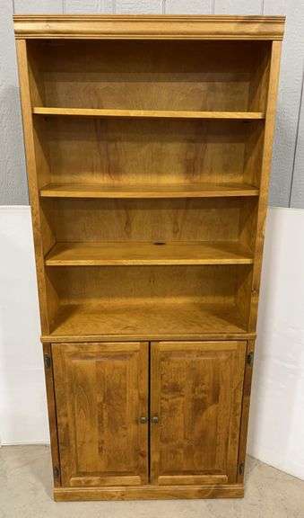 Maple Bookshelf