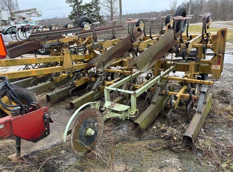 This item Selling ABSOLUTE! ~~~ Alloway Cultivator, 12-28
