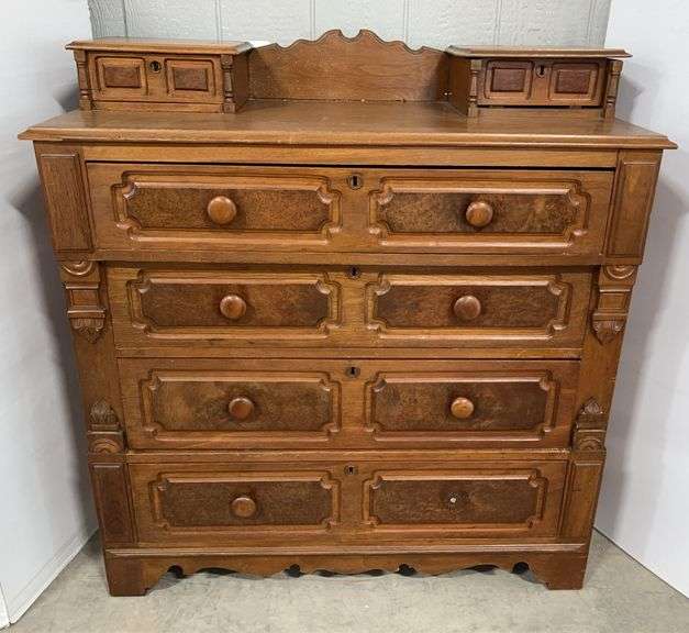 Antique dresser with 4-drawers and 2-small top drawers, 42"W x 19"D x 43"H, missing one drawer pull, does need a little work, otherwise good