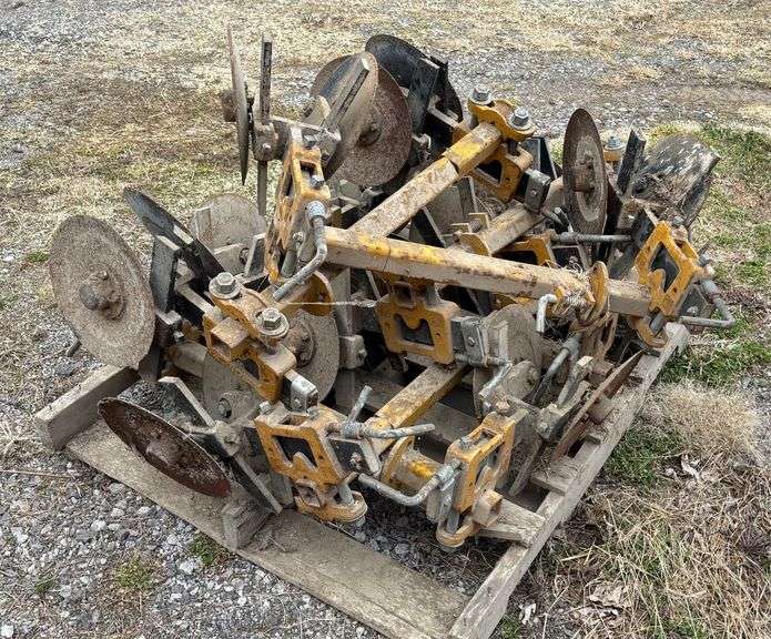 This item Selling ABSOLUTE! ~~~ Alloway Cultivator, 12-28