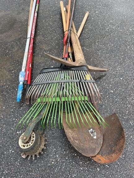 House and Yard Tool Lot (10) Items: 2 Shovels, 2 Rakes, 1 Edger, 1 ...
