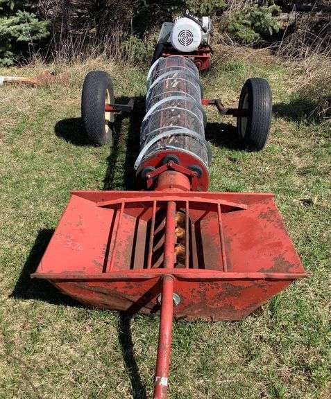 This item Selling ABSOLUTE! ~~~ Rotary Grain Cleaner, Includes Screen for Cleaning Corn, Worked when Last Used