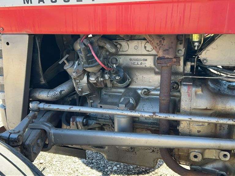 Fsm 135 Massey Ferguson 135 Tractor: 3-Point - Albrecht Auction Service