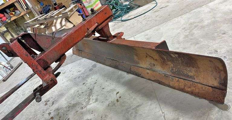 This item Selling ABSOLUTE! ~~~ 10' Back Blade, 3-Point Attachment, Good Bottom Blade