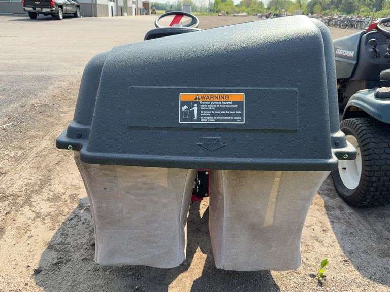 Snapper Rear Engine Riding Mower Bagger Snapper Riding Lawn Mower with Bagger Model RE210, Bagger 7600192, 2017 ...
