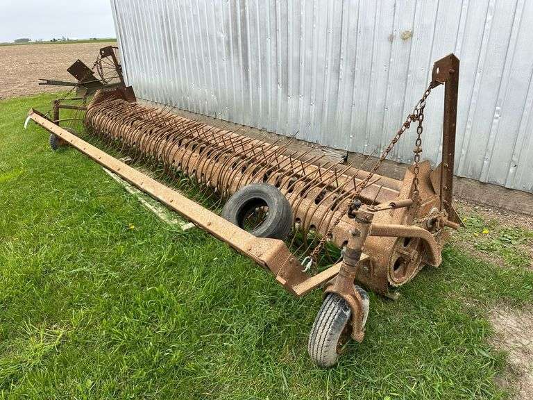 Innes Model 16 Pickup, 12' wide