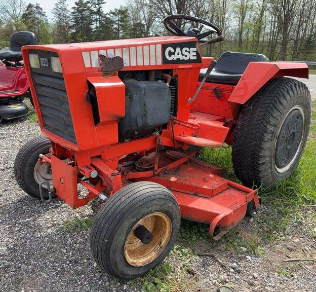 Case Riding Lawn Mower - Albrecht Auction Service