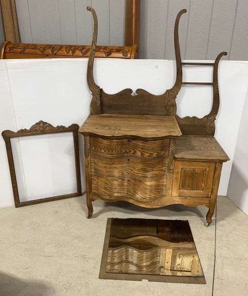 Washstand, Large Harp and Mirror