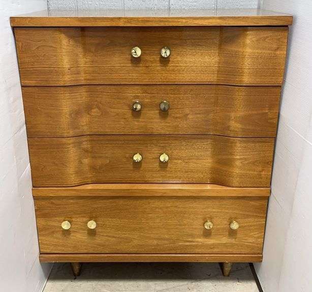 Johnson-Carper Solid Wooden 4-Drawer Standing Dresser