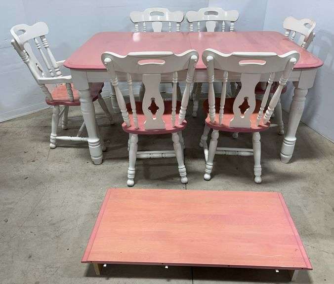 Older Kitchen Table with (6) Chairs and Leaf
