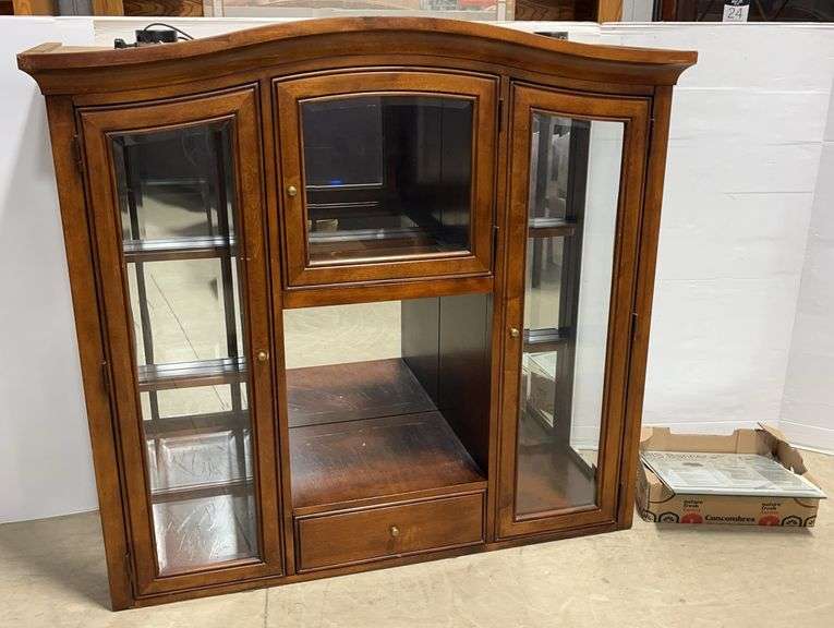 Lighted Top Half of Hutch