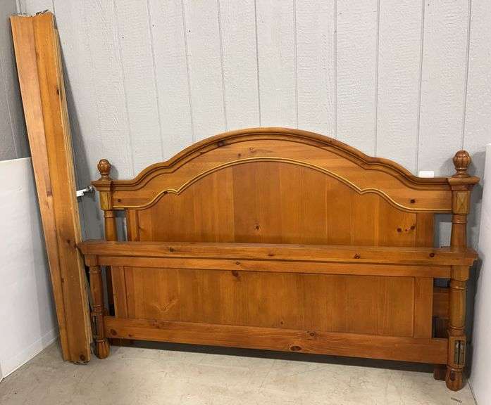 King Size Wood Bed with Headboard, Footboard, (2) Side Rails, and (3) Mattress Supports