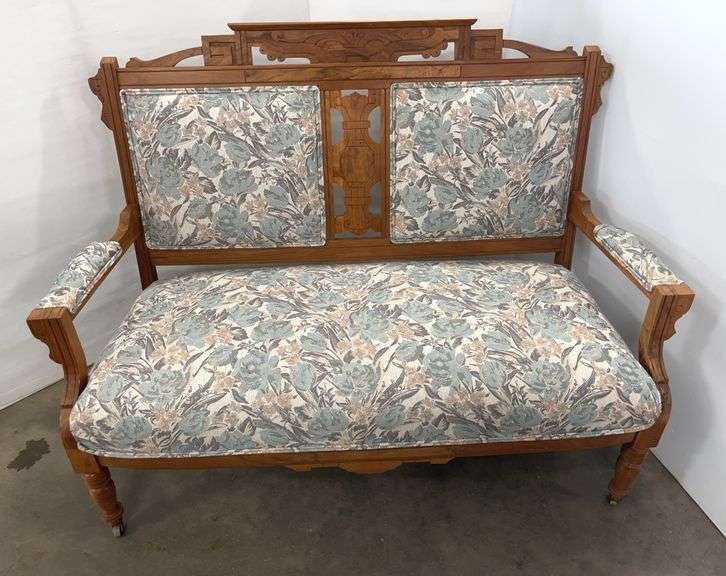 Older Eastlake Wooden Carved Settee/Bench Seat
