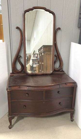 Antique Victorian Mahogany Serpentine Princess Dresser, 1890 to 1910