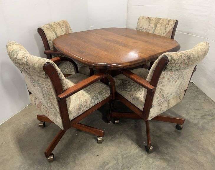 Maple Dining Table with (4) Chairs on Casters
