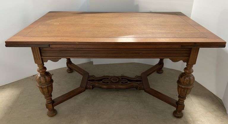 Vintage English Oak Table with Extension Leaves on Each End, Carved Legs & Base