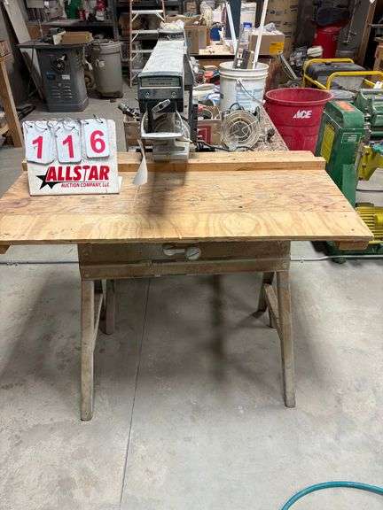 Radial Arm Saw