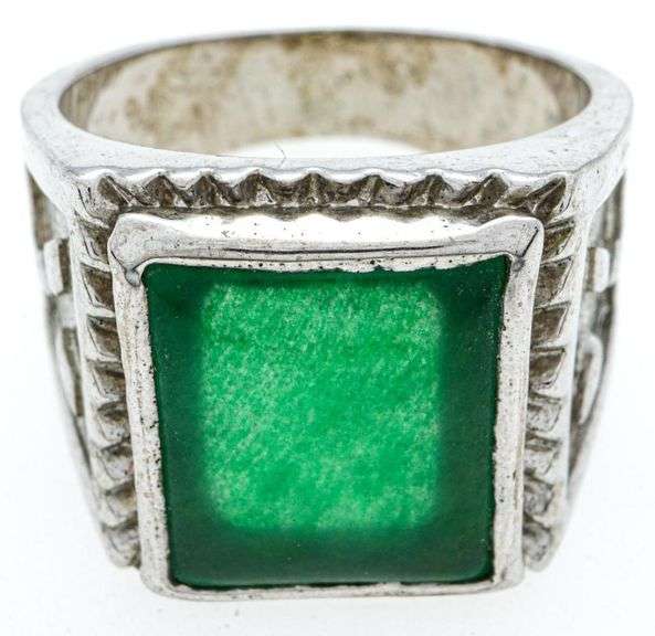Estate Ring - Emarald Green